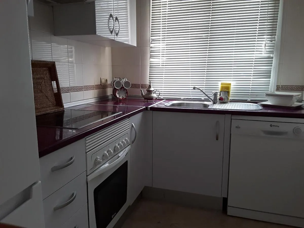 Holidays & Homes, Calahonda Royale Lirio, 300 M Playa Михас