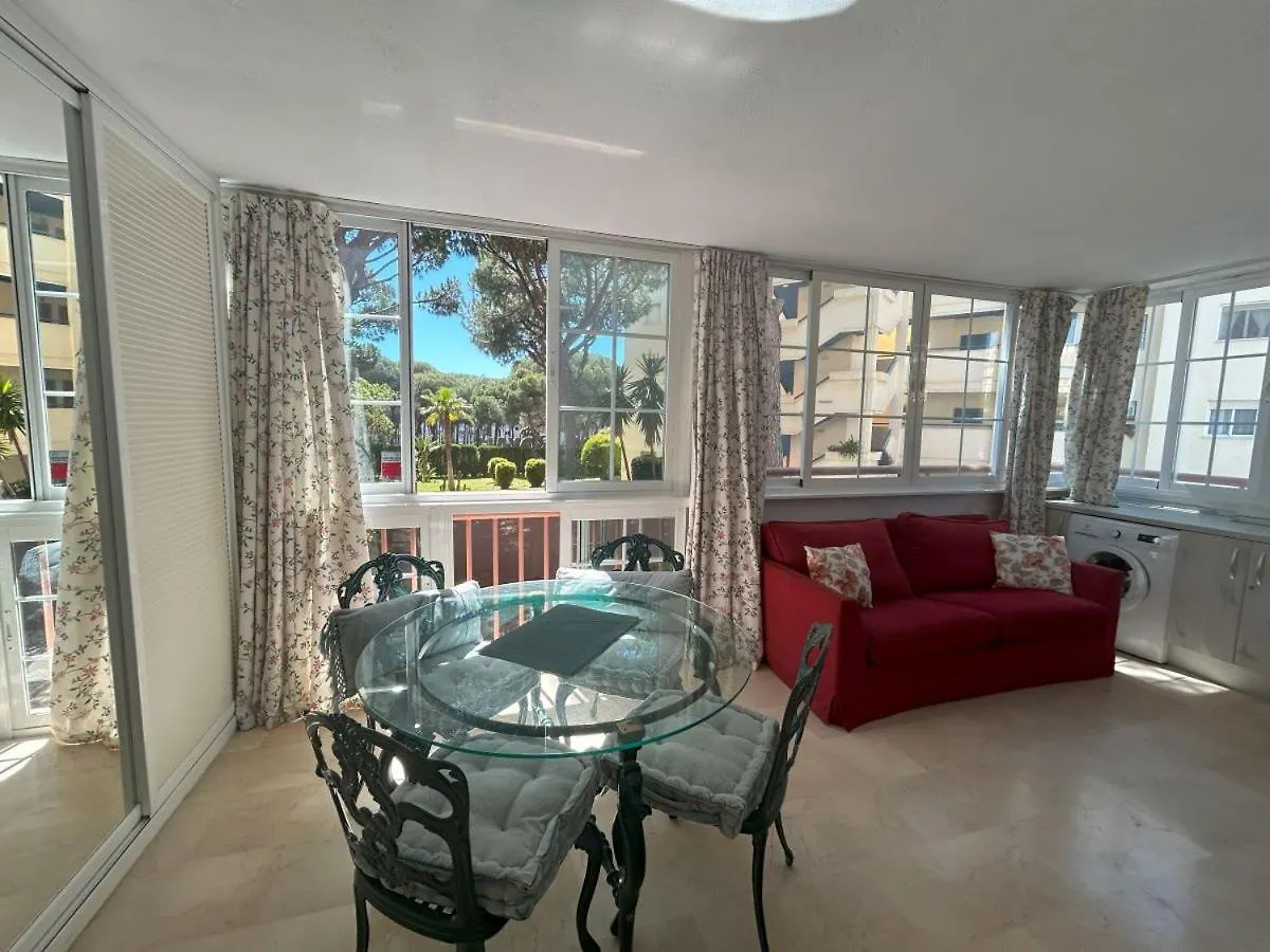 Holidays & Homes, Calahonda Royale Lirio, 300 M Playa Михас 0*,